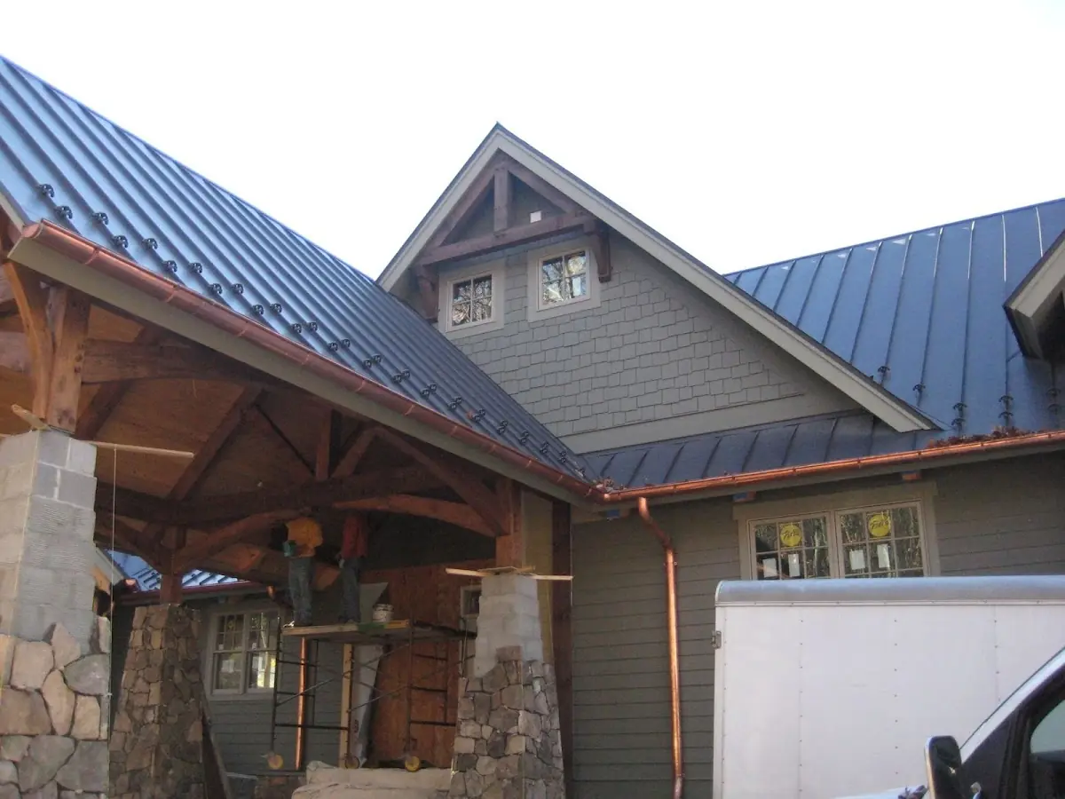 Craftsman Roofing team delivering quality roofing work in Hedington Corners